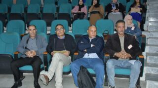 الملتقى الدولي تحت عنوان: " نقد الاستشراق وتحولات ما بعد الحداثة: بين المرتكزات الأنوية والمرجعيات الغيرية" 83 forum international organise par la faculte des lettres et des langues les 15 1 et 17 avril 202423