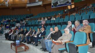 الملتقى الدولي تحت عنوان: " نقد الاستشراق وتحولات ما بعد الحداثة: بين المرتكزات الأنوية والمرجعيات الغيرية" 14 forum international organise par la faculte des lettres et des langues les 15 1 et 17 avril 202439