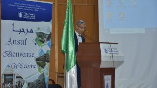 الملتقى الدولي تحت عنوان: " نقد الاستشراق وتحولات ما بعد الحداثة: بين المرتكزات الأنوية والمرجعيات الغيرية" 23 forum international organise par la faculte des lettres et des langues les 15 1 et 17 avril 202445