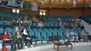 الملتقى الدولي تحت عنوان: " نقد الاستشراق وتحولات ما بعد الحداثة: بين المرتكزات الأنوية والمرجعيات الغيرية" 51 forum international organise par la faculte des lettres et des langues les 15 1 et 17 avril 202471