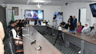 visite du ministre de lenseignement superieur Pr BADDARI 25 avril 2024 0102