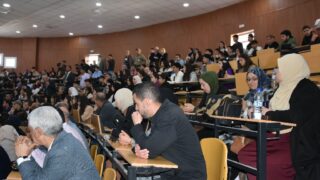 visite du ministre de lenseignement superieur Pr BADDARI 25 avril 2024 0208