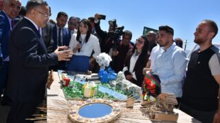 visite du ministre de lenseignement superieur Pr BADDARI 25 avril 2024 0251