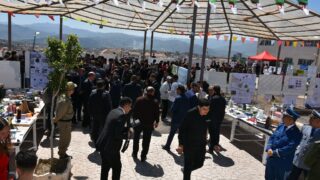 visite du ministre de lenseignement superieur Pr BADDARI 25 avril 2024 0301