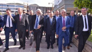 Visite du Pr Kamel BADDARI, MESRS à l'université de Bejaia 3 12 visite du ministre de lenseignement superieur Pr BADDARI 25 avril 2024 0461