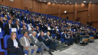 Visite du Pr Kamel BADDARI, MESRS à l'université de Bejaia 3 118 visite du ministre de lenseignement superieur Pr BADDARI 25 avril 2024 0567