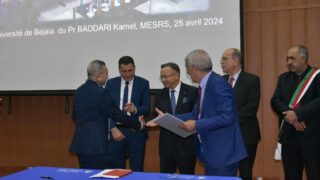 Visite du Pr Kamel BADDARI, MESRS à l'université de Bejaia 3 193 visite du ministre de lenseignement superieur Pr BADDARI 25 avril 2024 0642