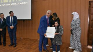 Visite du Pr Kamel BADDARI, MESRS à l'université de Bejaia 3 203 visite du ministre de lenseignement superieur Pr BADDARI 25 avril 2024 0652