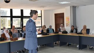 Photos prises lors du cycle de perfectionnement au profit du personnel des laboratoires de l’université 7 DSC 0707