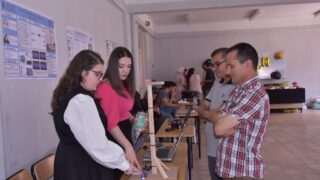 Présentation des projets de fin de cycle PFC Licence (3ème année) 2024 111 Presentation des projets de fin de cycle PFC Licence 3eme annee 13 juin 2024107