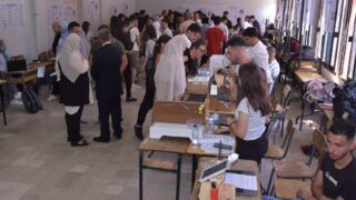 Présentation des projets de fin de cycle PFC Licence (3ème année) 2024 1 Presentation des projets de fin de cycle PFC Licence 3eme annee 13 juin 2024121