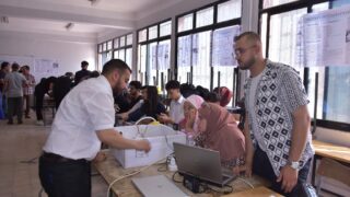 Présentation des projets de fin de cycle PFC Licence (3ème année) 2024 17 Presentation des projets de fin de cycle PFC Licence 3eme annee 13 juin 202416