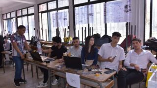 Présentation des projets de fin de cycle PFC Licence (3ème année) 2024 18 Presentation des projets de fin de cycle PFC Licence 3eme annee 13 juin 202417