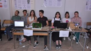 Présentation des projets de fin de cycle PFC Licence (3ème année) 2024 24 Presentation des projets de fin de cycle PFC Licence 3eme annee 13 juin 202423