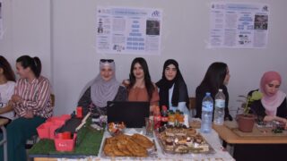 Présentation des projets de fin de cycle PFC Licence (3ème année) 2024 27 Presentation des projets de fin de cycle PFC Licence 3eme annee 13 juin 202426