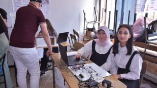 Présentation des projets de fin de cycle PFC Licence (3ème année) 2024 33 Presentation des projets de fin de cycle PFC Licence 3eme annee 13 juin 202430