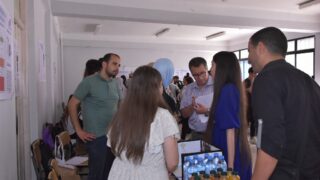 Présentation des projets de fin de cycle PFC Licence (3ème année) 2024 42 Presentation des projets de fin de cycle PFC Licence 3eme annee 13 juin 202440