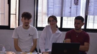 Présentation des projets de fin de cycle PFC Licence (3ème année) 2024 71 Presentation des projets de fin de cycle PFC Licence 3eme annee 13 juin 202469