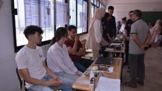 Présentation des projets de fin de cycle PFC Licence (3ème année) 2024 100 Presentation des projets de fin de cycle PFC Licence 3eme annee 13 juin 202490