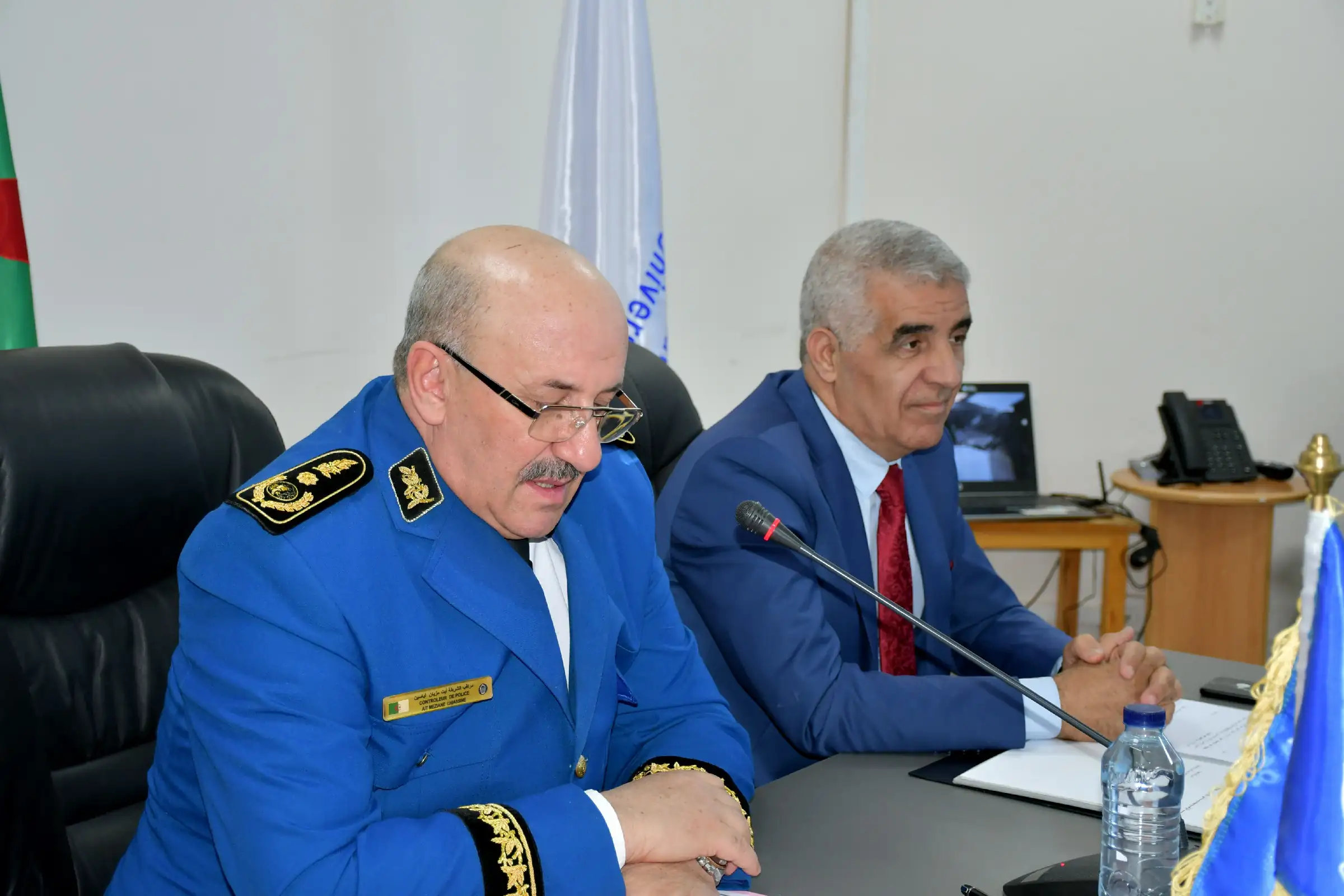 توقيع اتفاقية بين جامعة عبد الرحمان ميرة ببجاية ومديرية الأمن لولاية بجاية 35 Convention univ bejaia surete bejaia 25 03 26 34