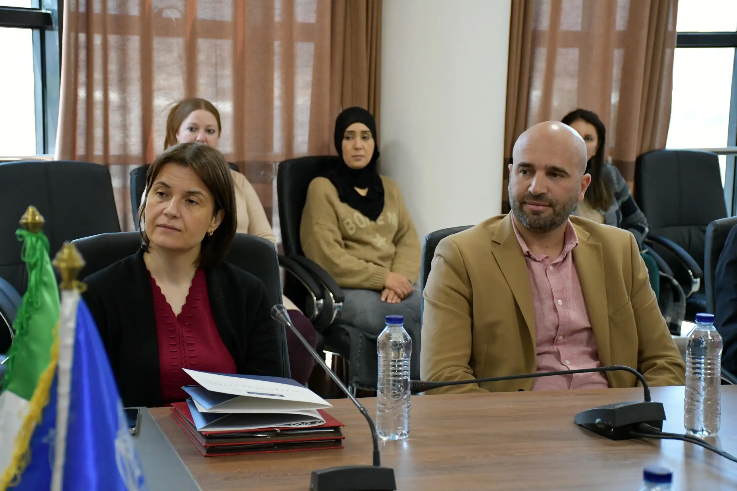 توقيع اتفاقية بين جامعة عبد الرحمان ميرة ببجاية ومديرية الأمن لولاية بجاية 27 Convention univ bejaia surete bejaia 25 03 26 35