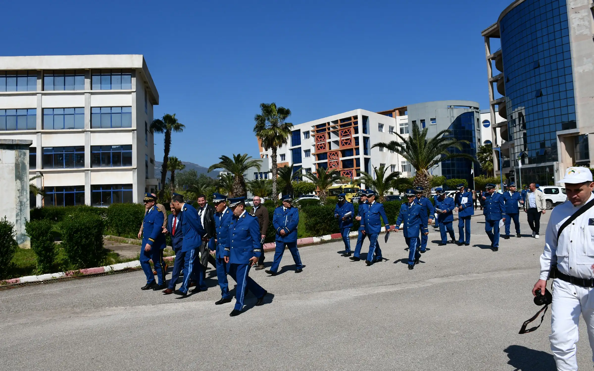 توقيع اتفاقية بين جامعة عبد الرحمان ميرة ببجاية ومديرية الأمن لولاية بجاية 52 Convention univ bejaia surete bejaia 25 03 26 54