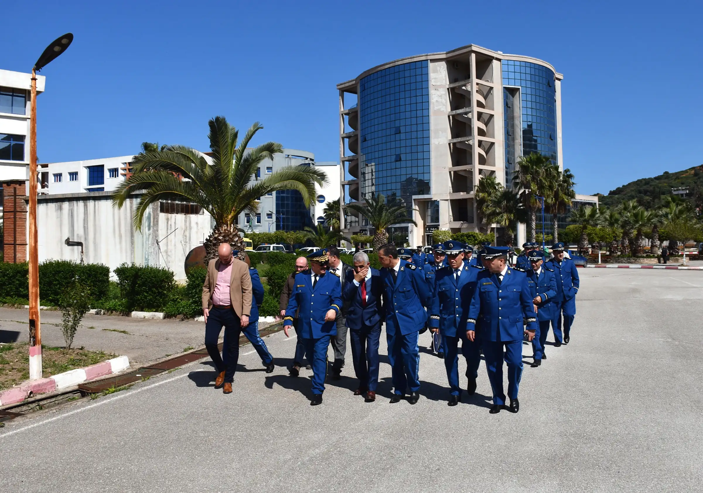توقيع اتفاقية بين جامعة عبد الرحمان ميرة ببجاية ومديرية الأمن لولاية بجاية 53 Convention univ bejaia surete bejaia 25 03 26 55